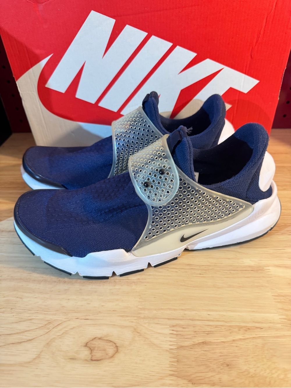 Nike Men’s Sock Dart Size 10